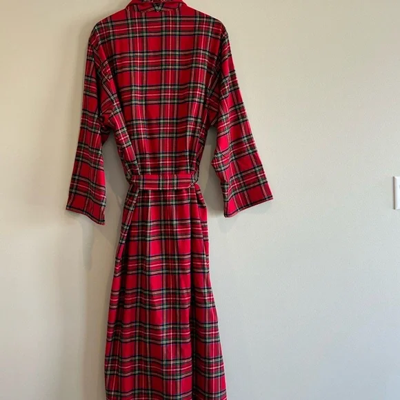 Pottery Barn Red Plaid Robe - Picture 4 of 7